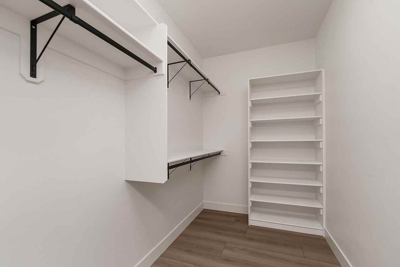 1128 Buffalo Crossing Dr #1 - Photo 4 of 14