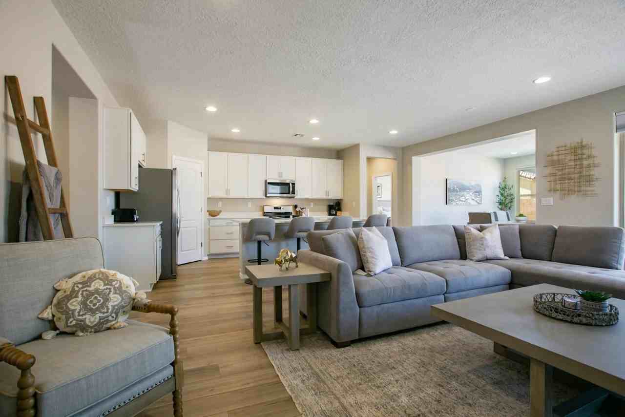 6049 Nauman Dr Se #1 - Photo 3 of 14
