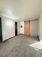 featured image of 712 W Mission Ave