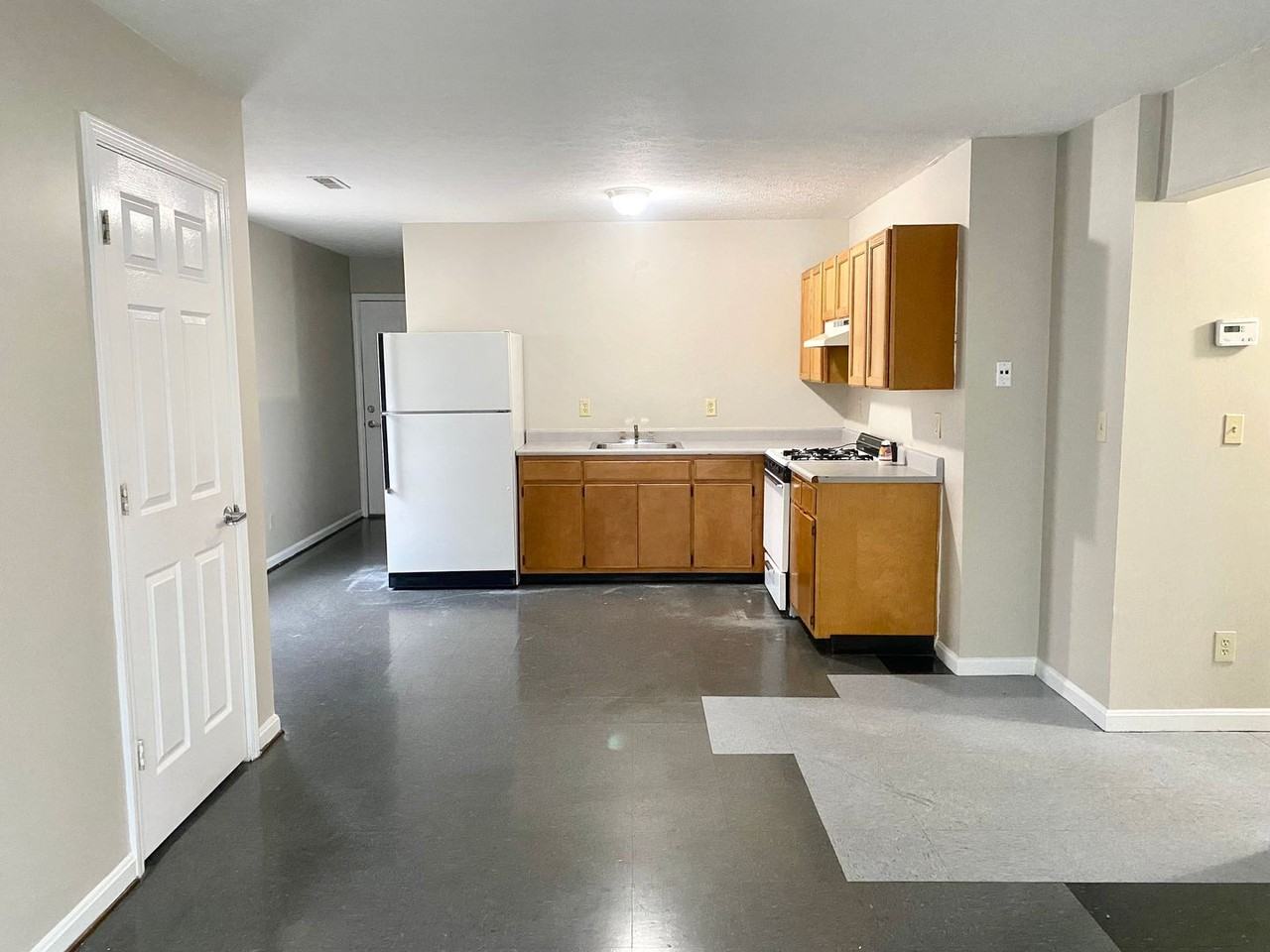 3149 Vermont Ave - Photo 3 of 14