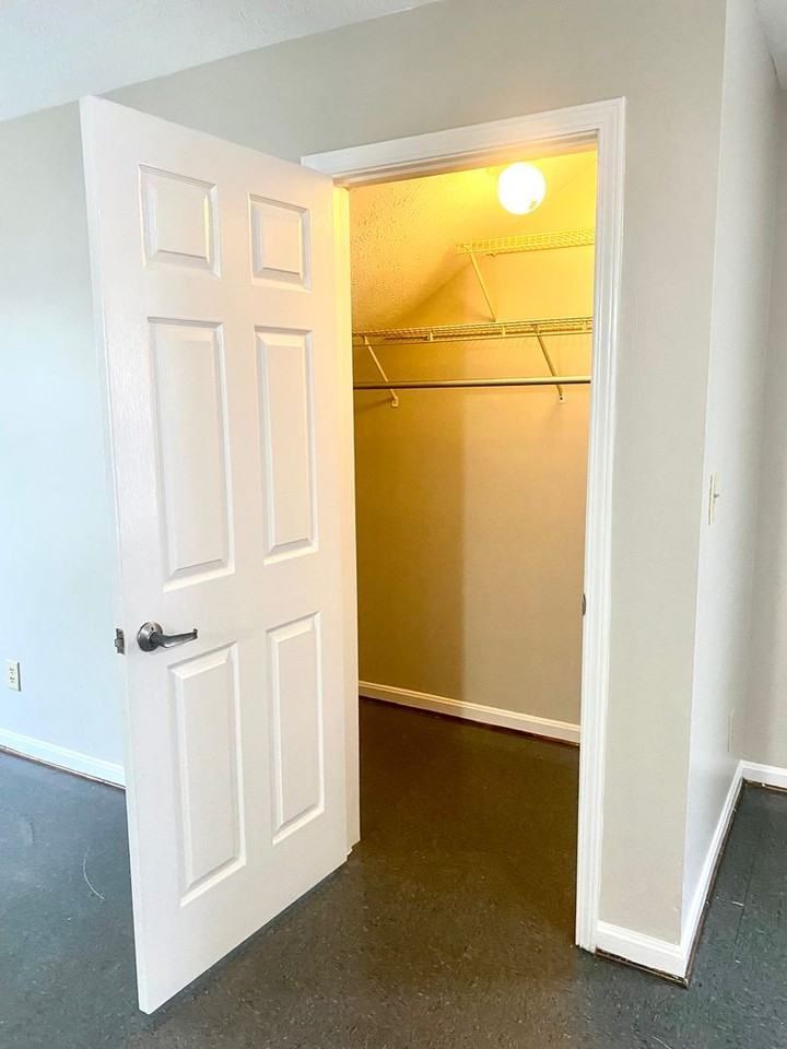 3149 Vermont Ave - Photo 6 of 14