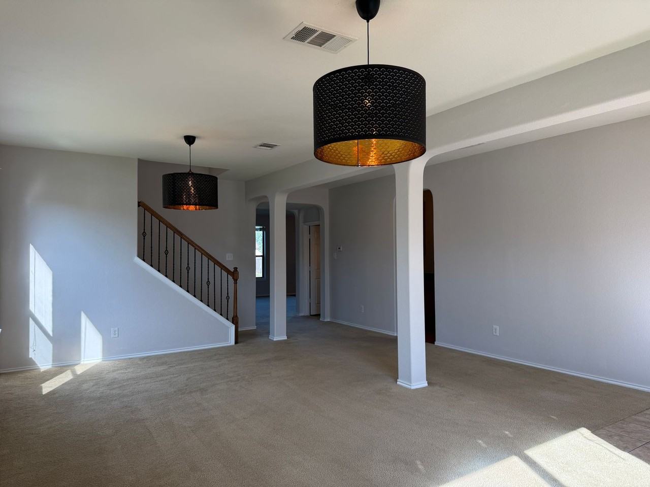 2250 Howry Dr - Photo 5 of 41