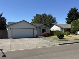 214 Ne 170th Ave - Photo 1 of 1