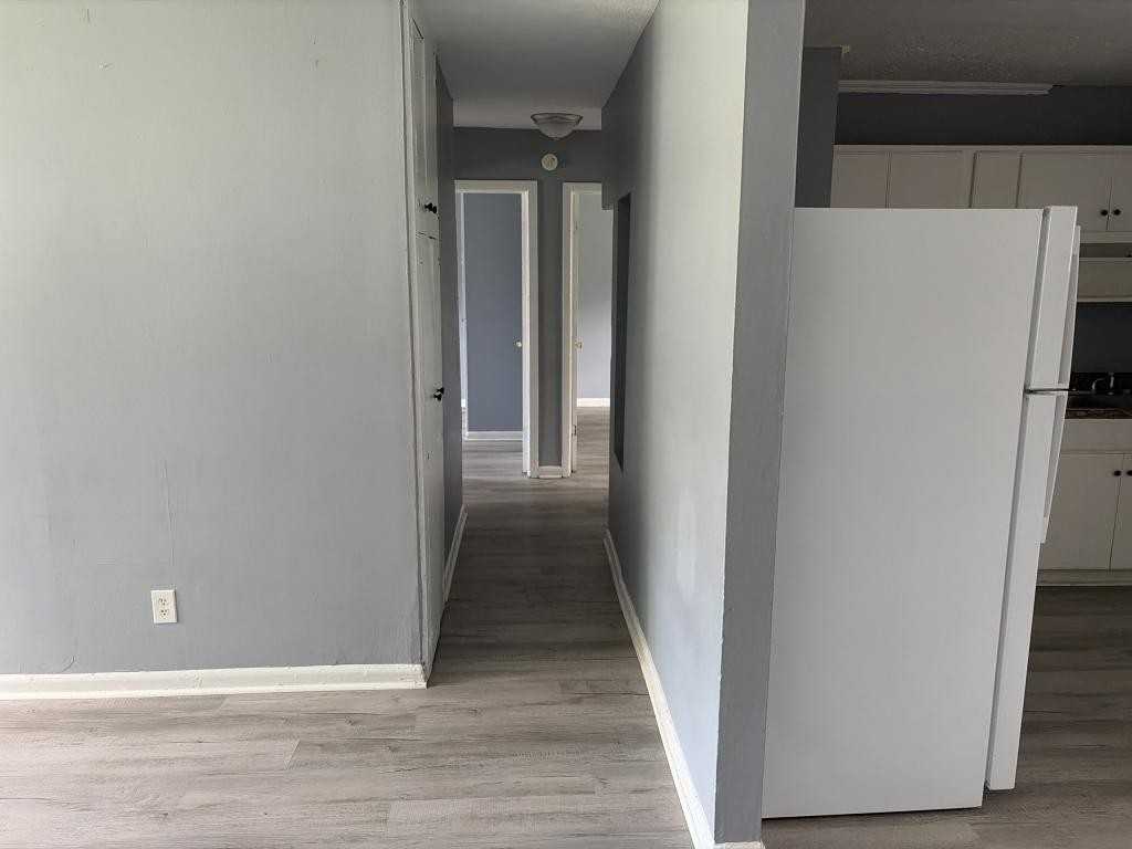 410 Beta St - Photo 6 of 13