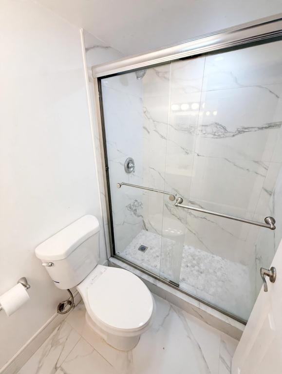 1017 Nw 30th Ct #5 - Photo 5 of 16