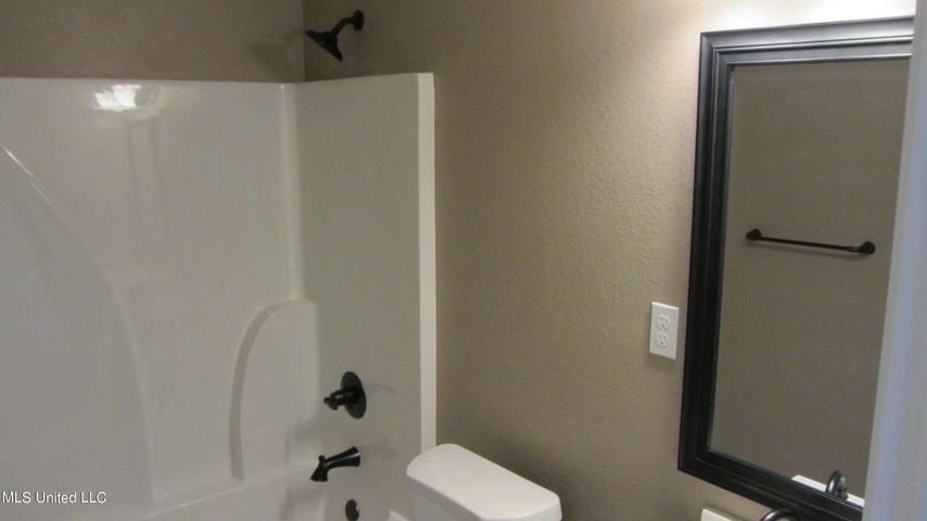 17317 Avondale Cir - Photo 7 of 7