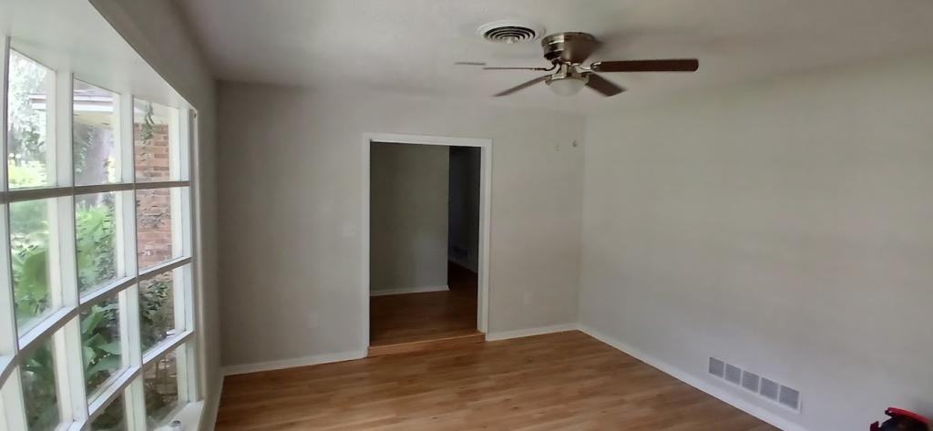 4210 Sw 5th Ave - Photo 3 of 10