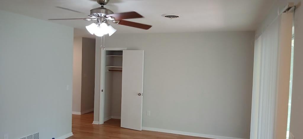 4210 Sw 5th Ave - Photo 4 of 10
