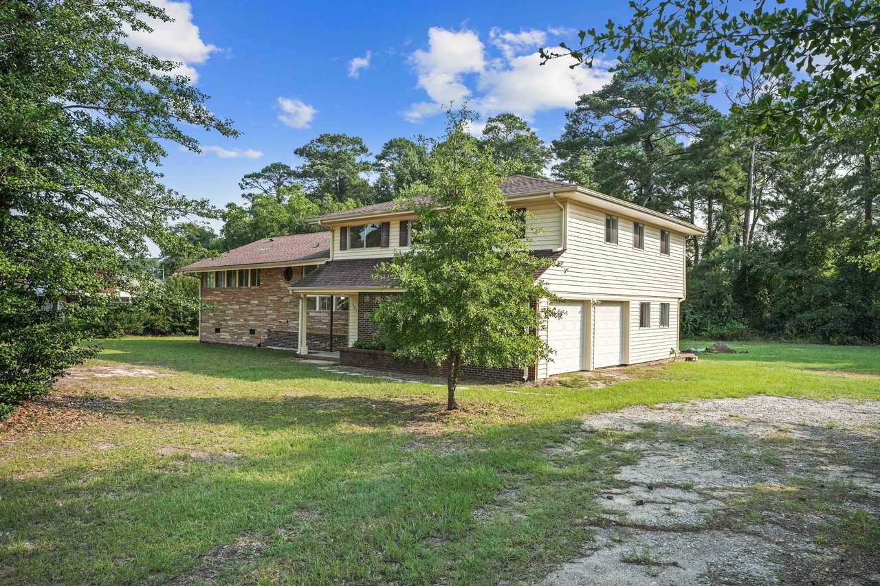 607 Longleaf Ave #1 - Photo 3 of 34