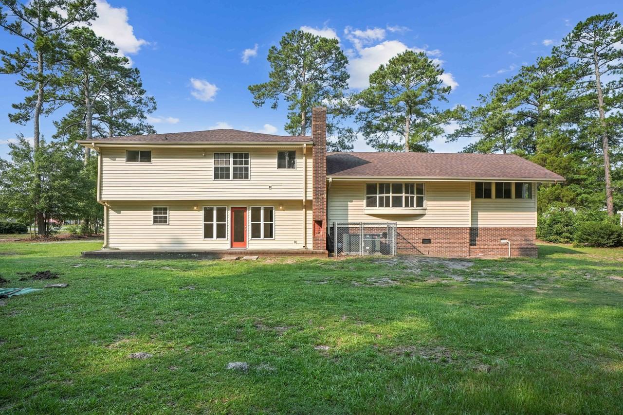 607 Longleaf Ave #1 - Photo 6 of 34