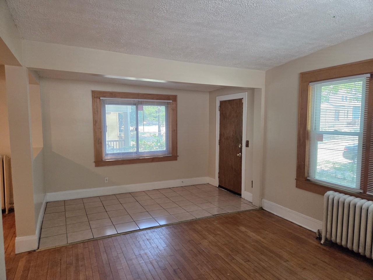 3412 Girard Ave N #1 - Photo 5 of 24