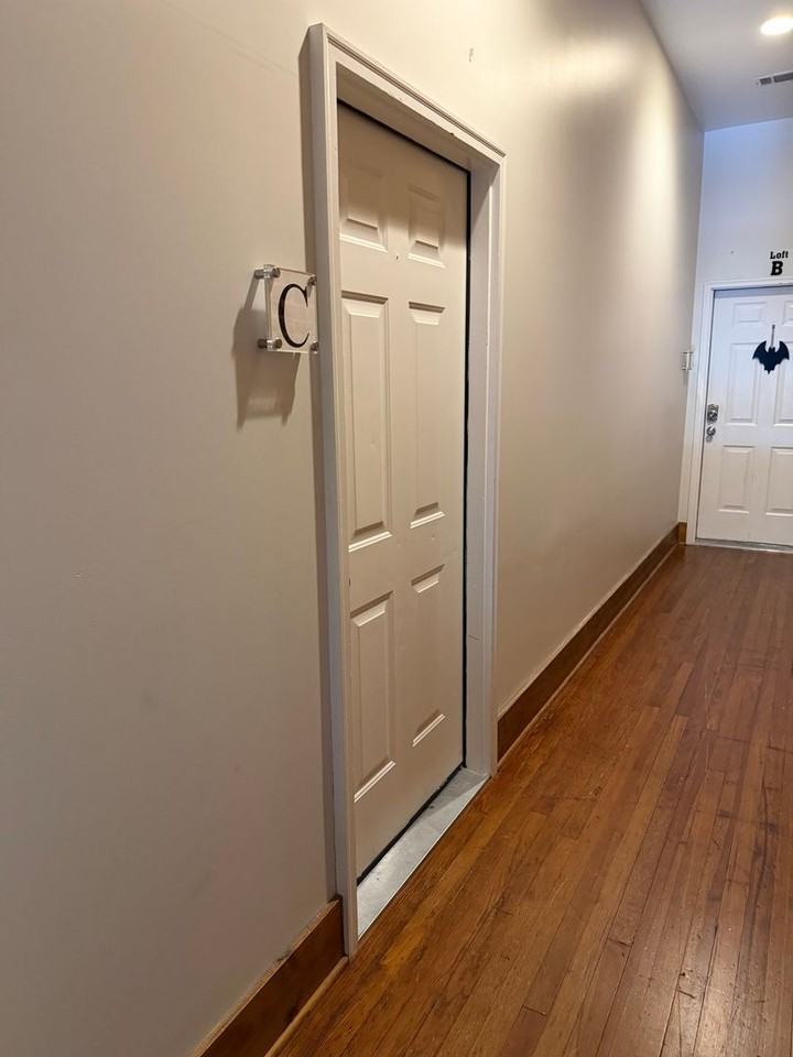 115 12th St - Photo 5 of 10