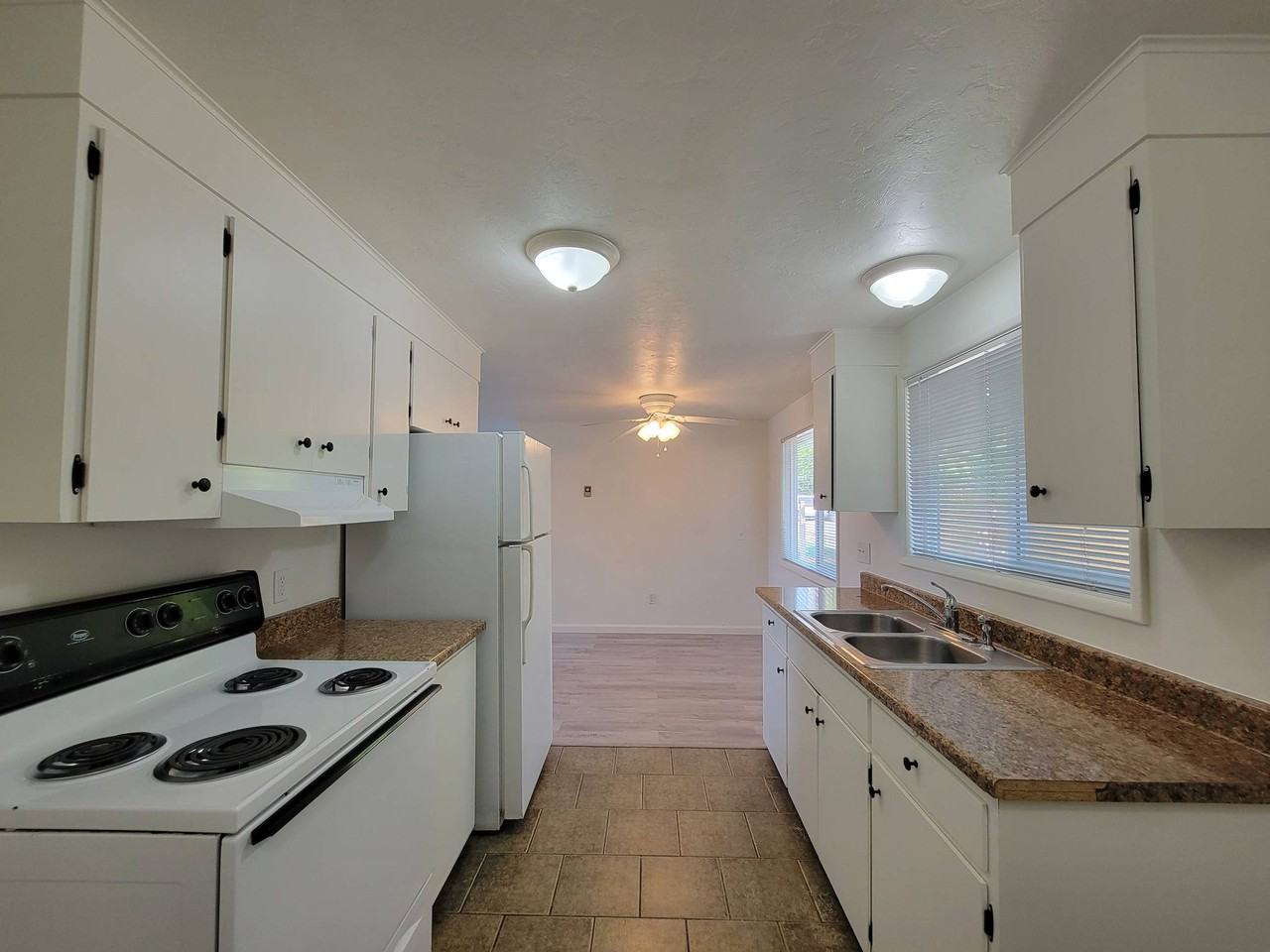 1821 Road 32 #1 - Photo 4 of 18