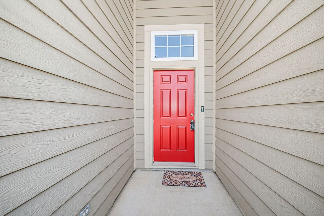 2608 Brooke Bnd - Photo 2 of 41