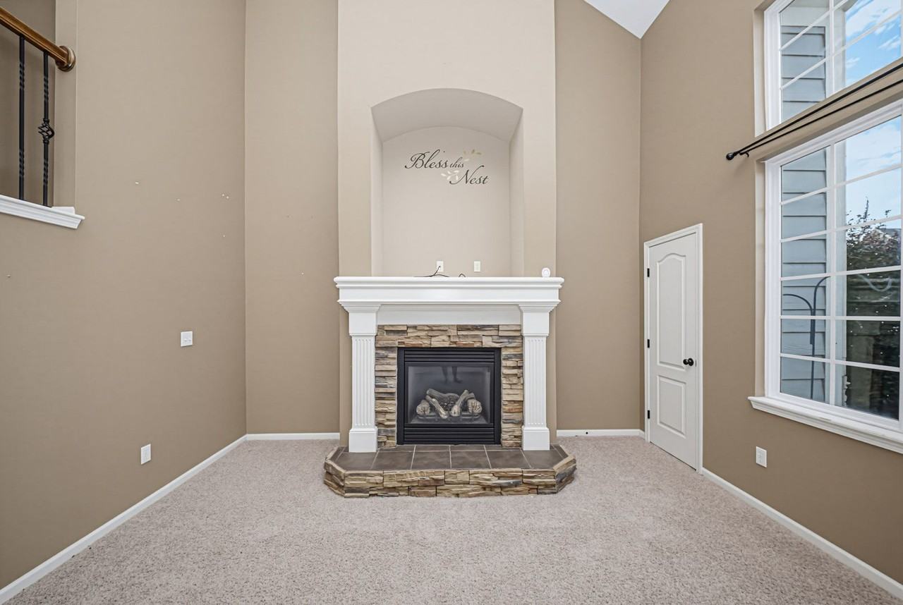 2608 Brooke Bnd - Photo 5 of 41