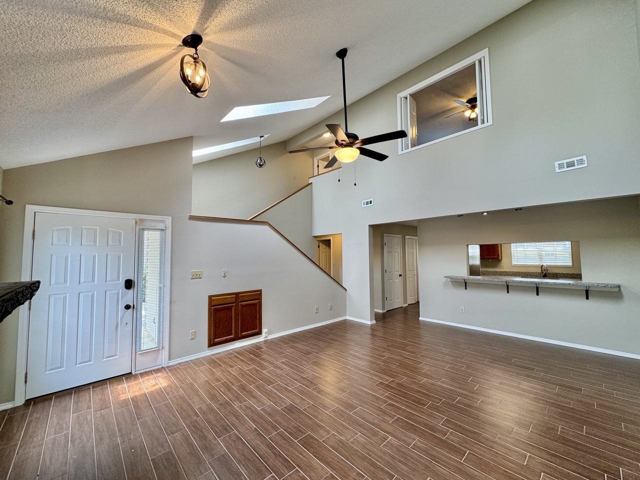 205 Chota View Cir #1 - Photo 3 of 14