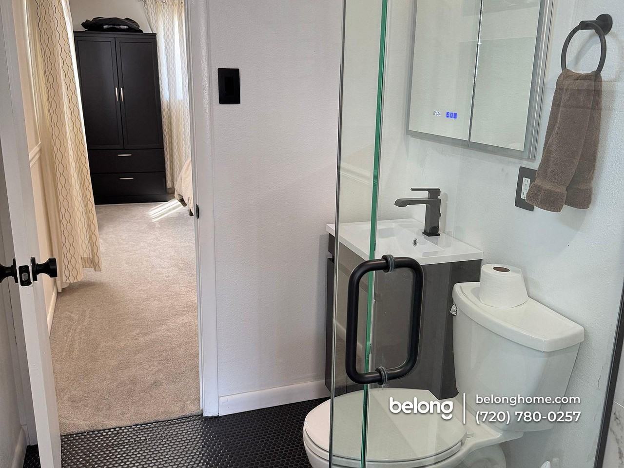 121 S Stuart St - Photo 6 of 40