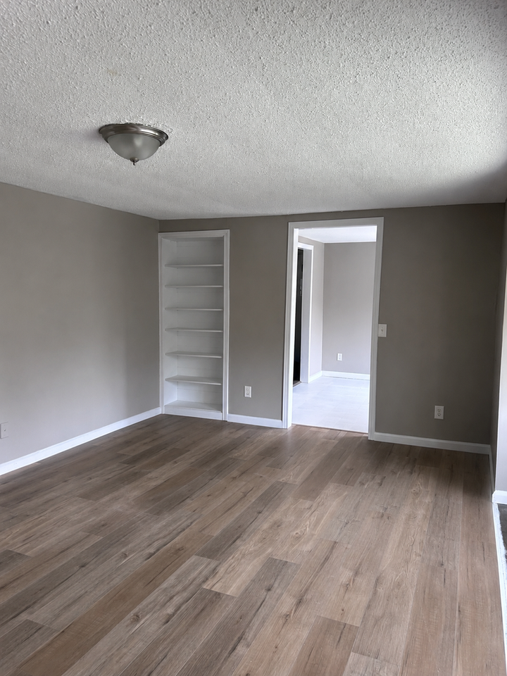4200 Wilkesview Dr - Photo 7 of 9