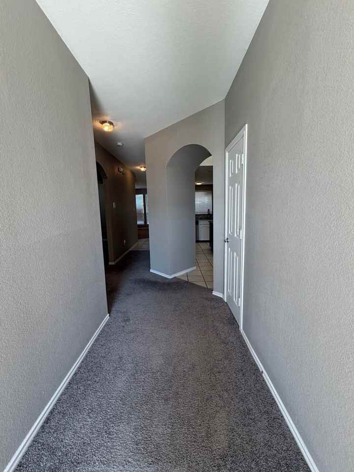 9524 Navarro St - Photo 7 of 24