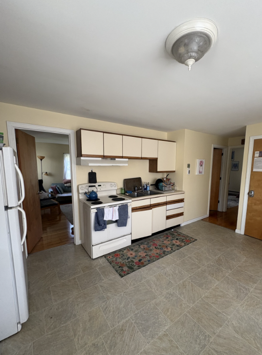 43 S Prospect St #2 - Photo 2 of 7