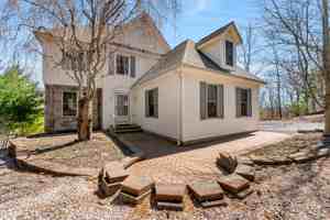 featured image of 117 Water Tower Cir