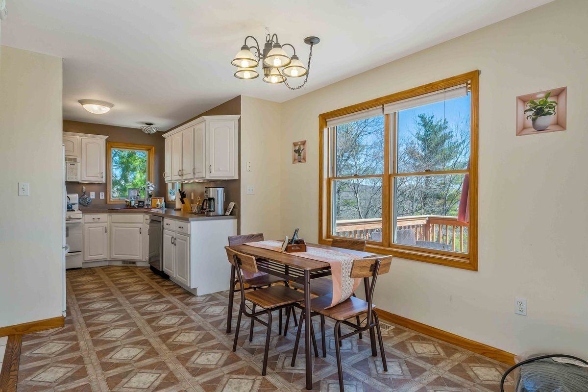 117 Water Tower Cir - Photo 5 of 22