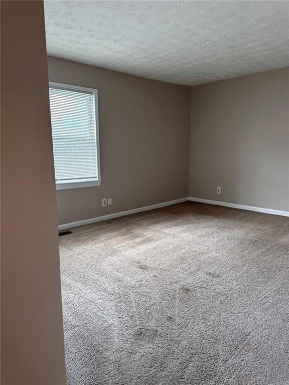1622 Homestead Trl - Photo 3 of 16