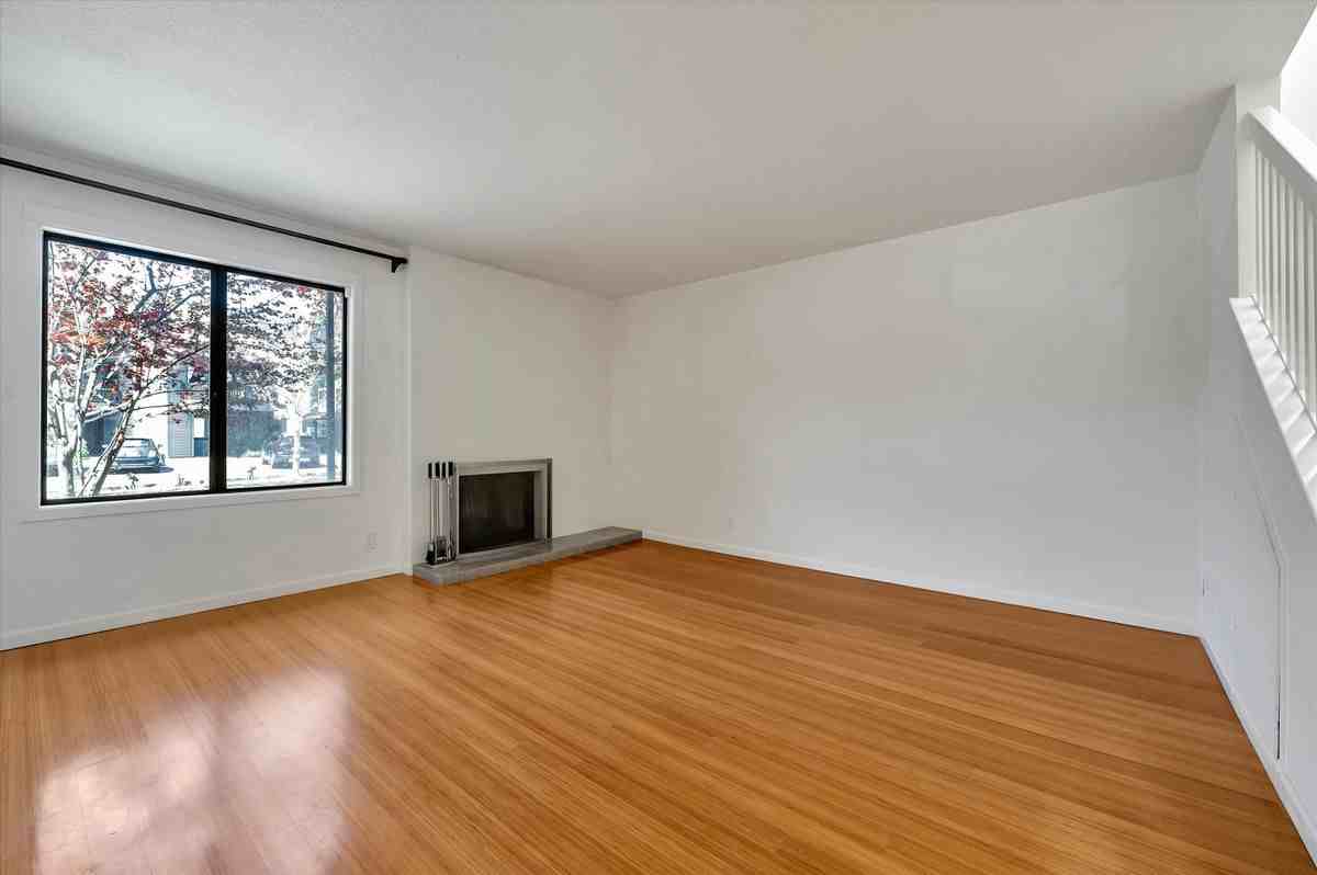 4 W Harbor Dr - Photo 7 of 47