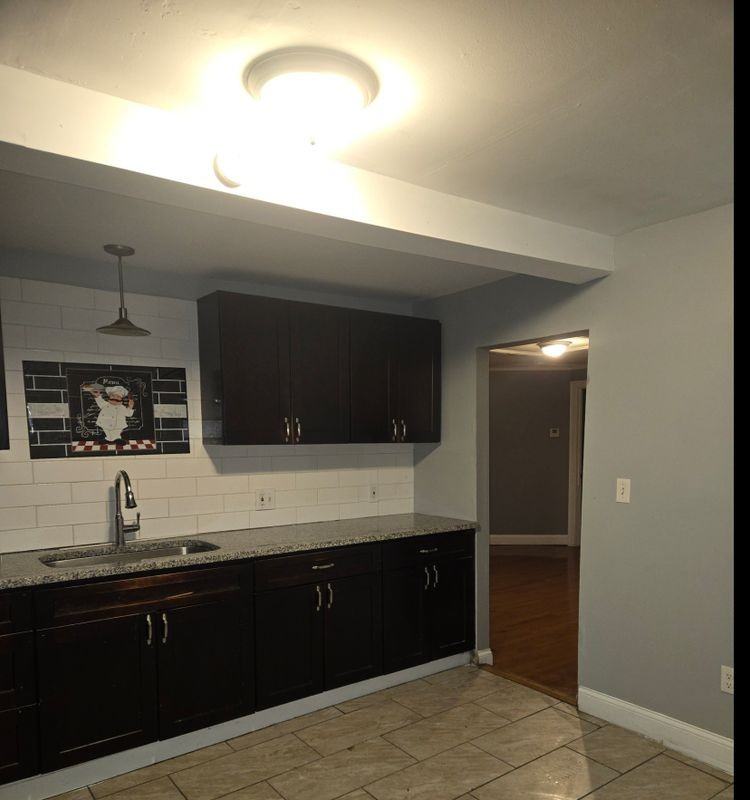 70 Hamilton Ave ##B - Photo 2 of 6