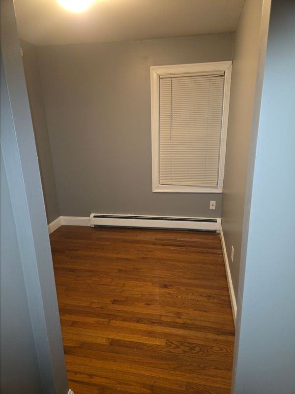 70 Hamilton Ave ##B - Photo 5 of 6