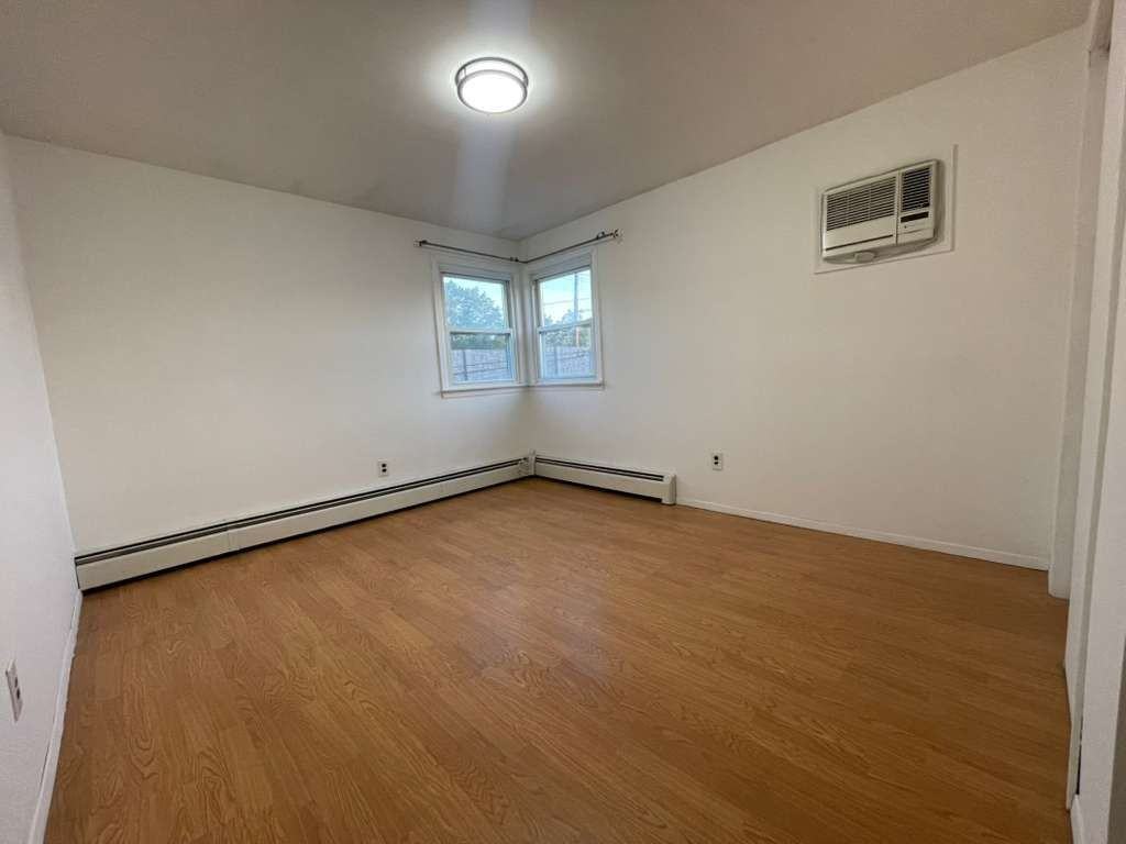 101 Atlantic Ave - Photo 5 of 6
