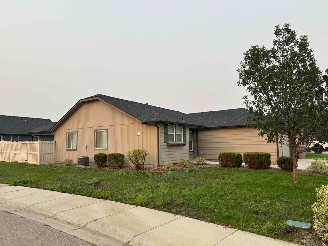 2205 E Elm Grove Dr - Photo 3 of 20