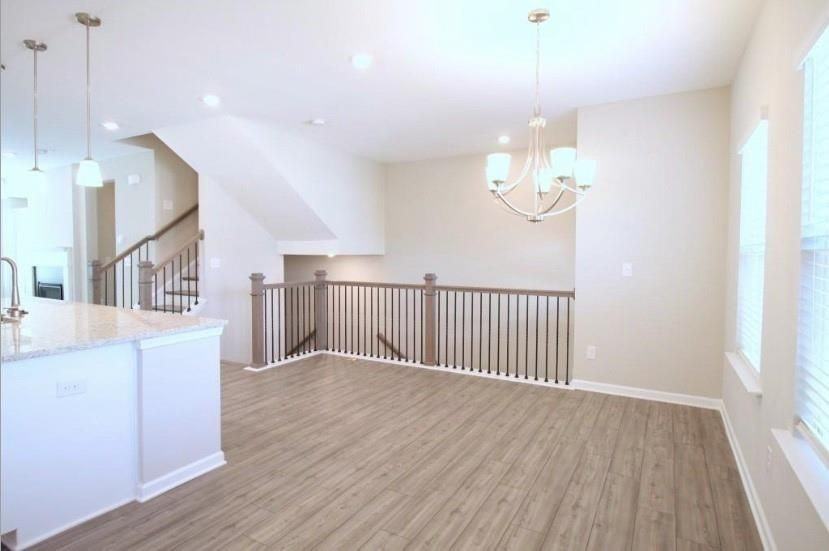 2237 Pink Hawthorn Dr - Photo 5 of 34