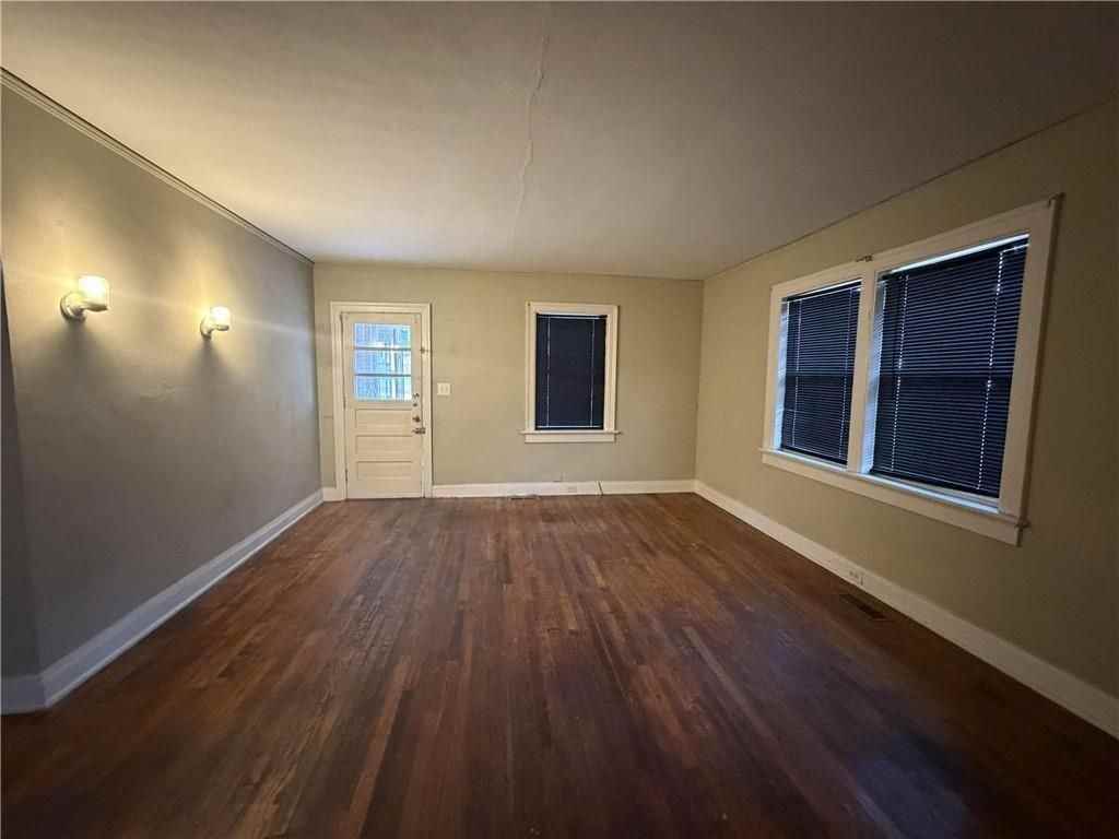 2353 Shelby St - Photo 7 of 16