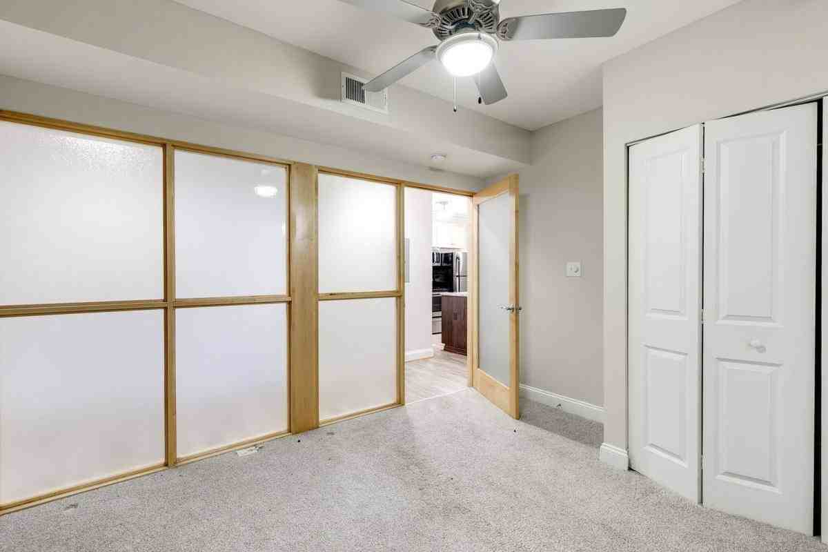 1710 E Franklin St #1 - Photo 7 of 10