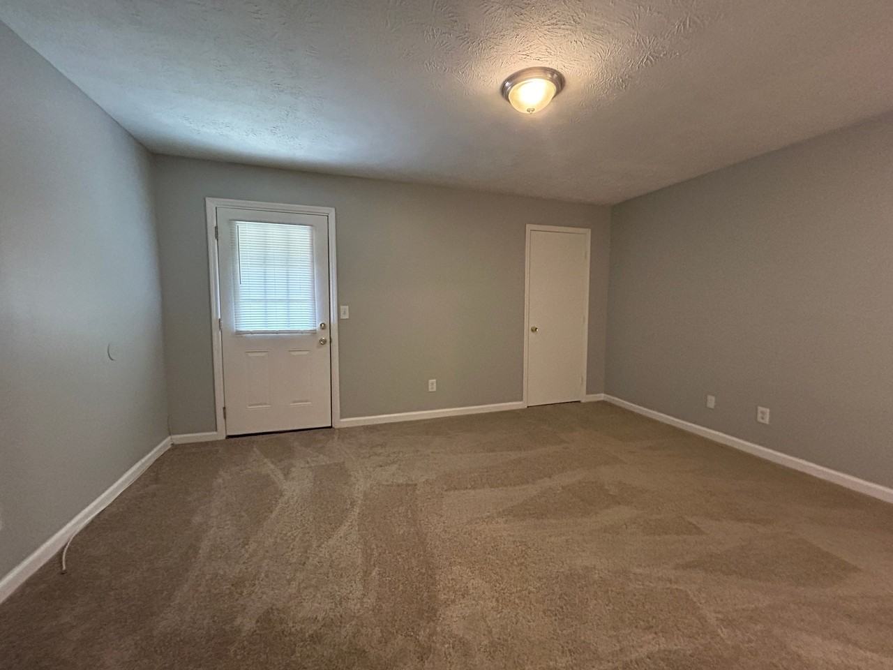 6328 Baker Ct #1 - Photo 6 of 10