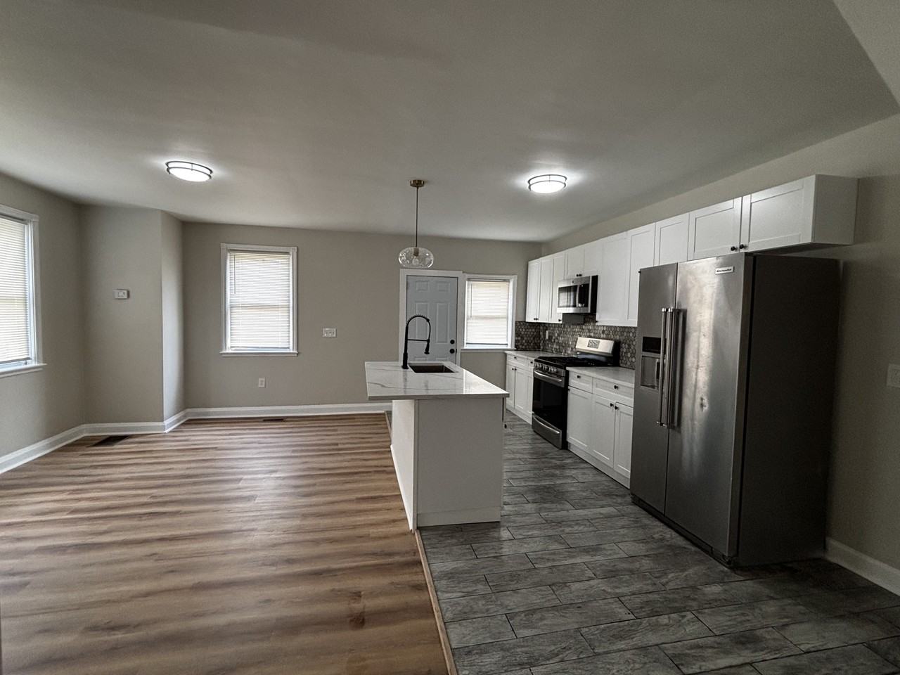 1555 Northwick Rd #1 - Photo 3 of 24