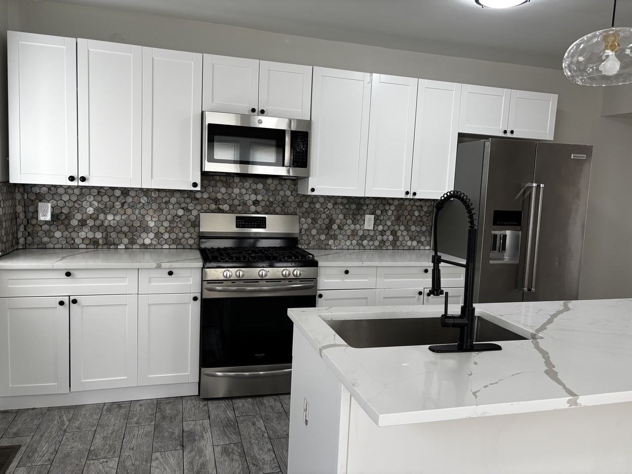 1555 Northwick Rd #1 - Photo 7 of 24