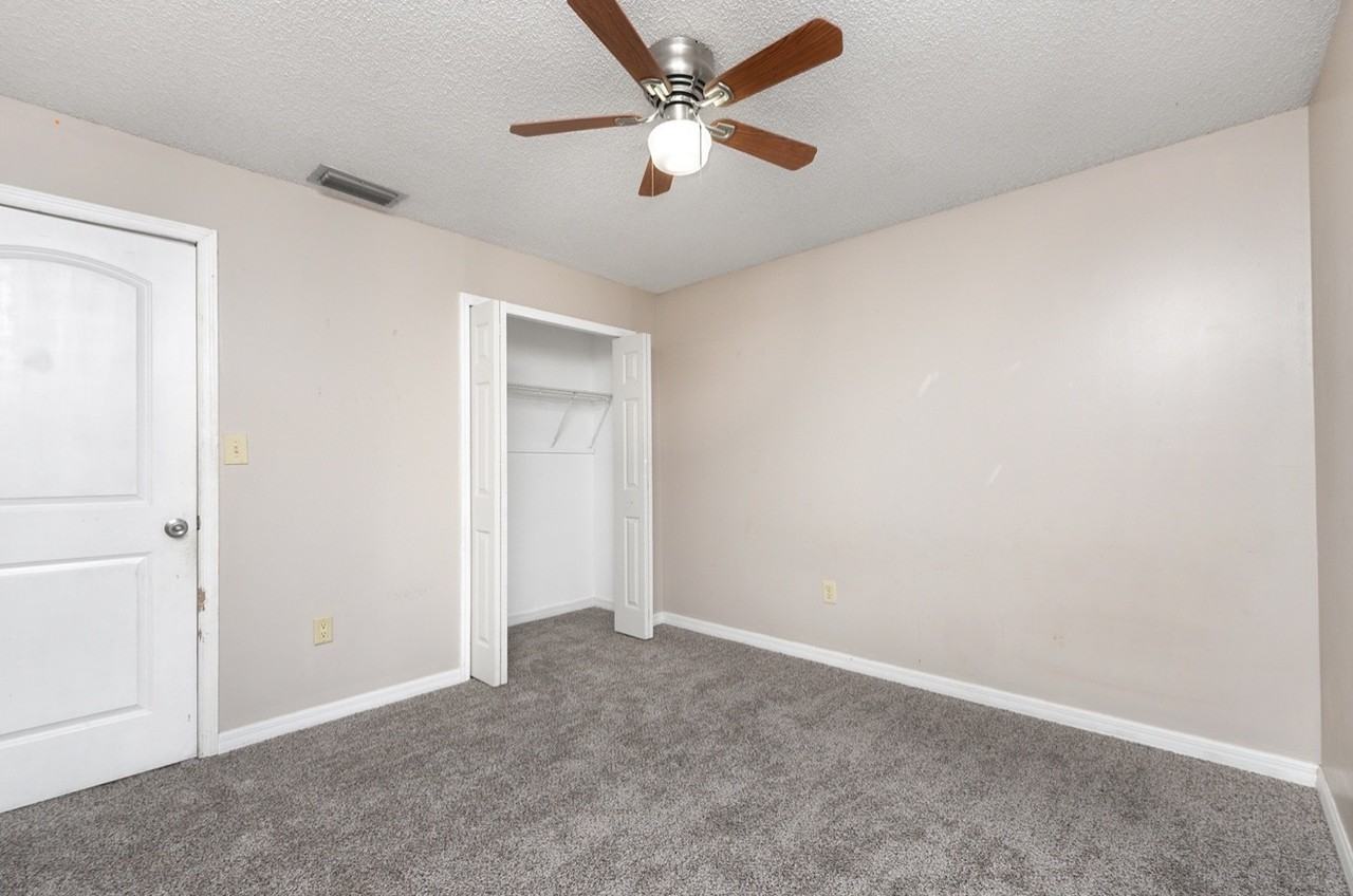 1023 Spring Meadow Dr #1 - Photo 7 of 10