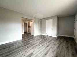 featured image of 1 Clearview Mdws