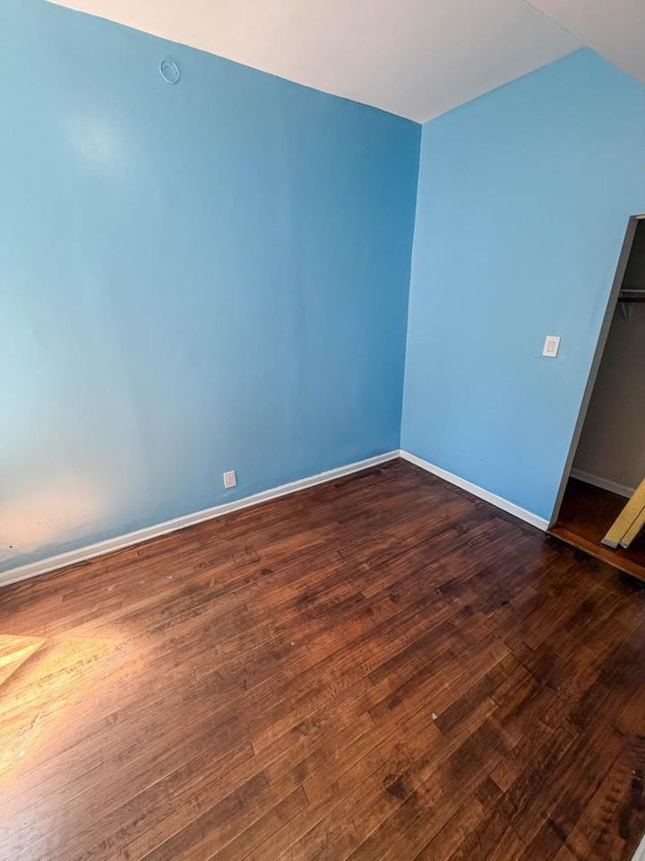 1426 S Avers Ave #2 - Photo 3 of 22