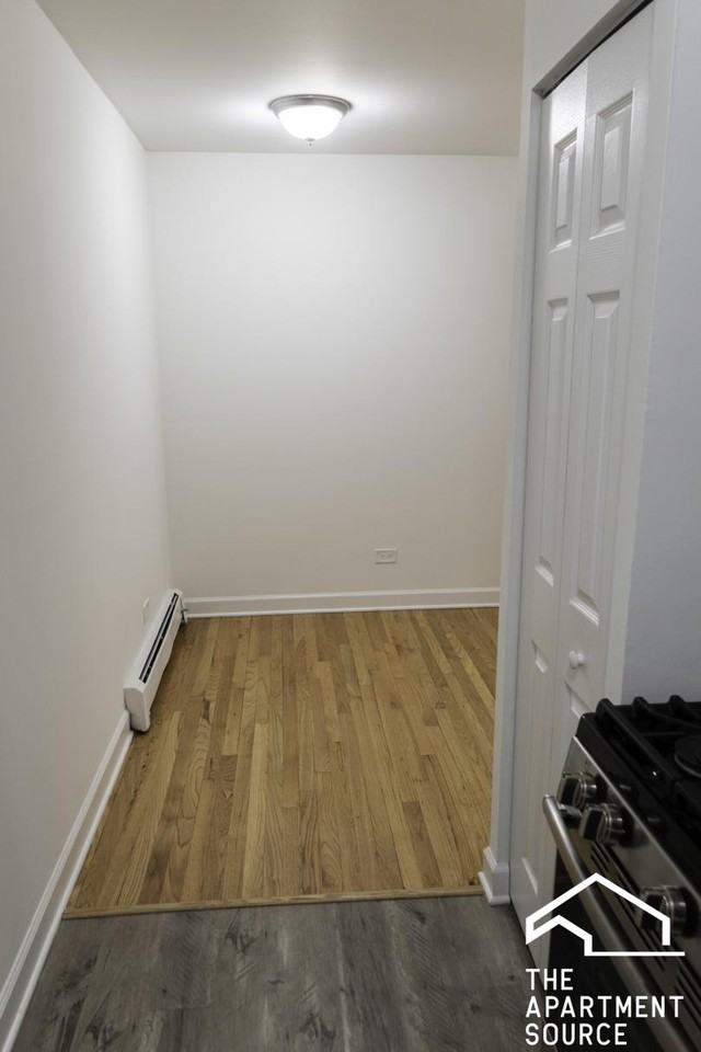 6211 N Kenmore Ave #303 - Photo 7 of 11