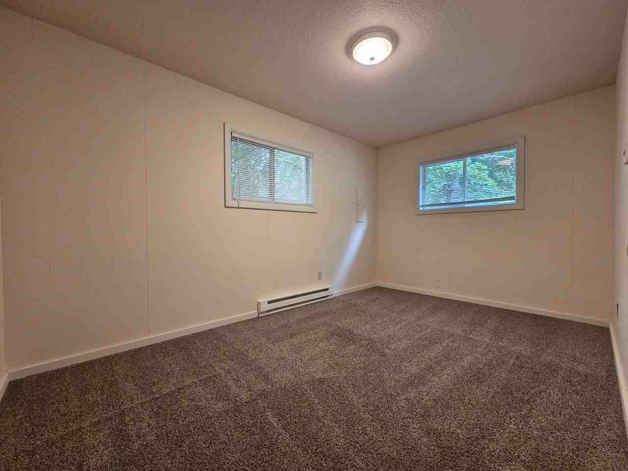 711 83rd Ave Sw - Photo 5 of 18