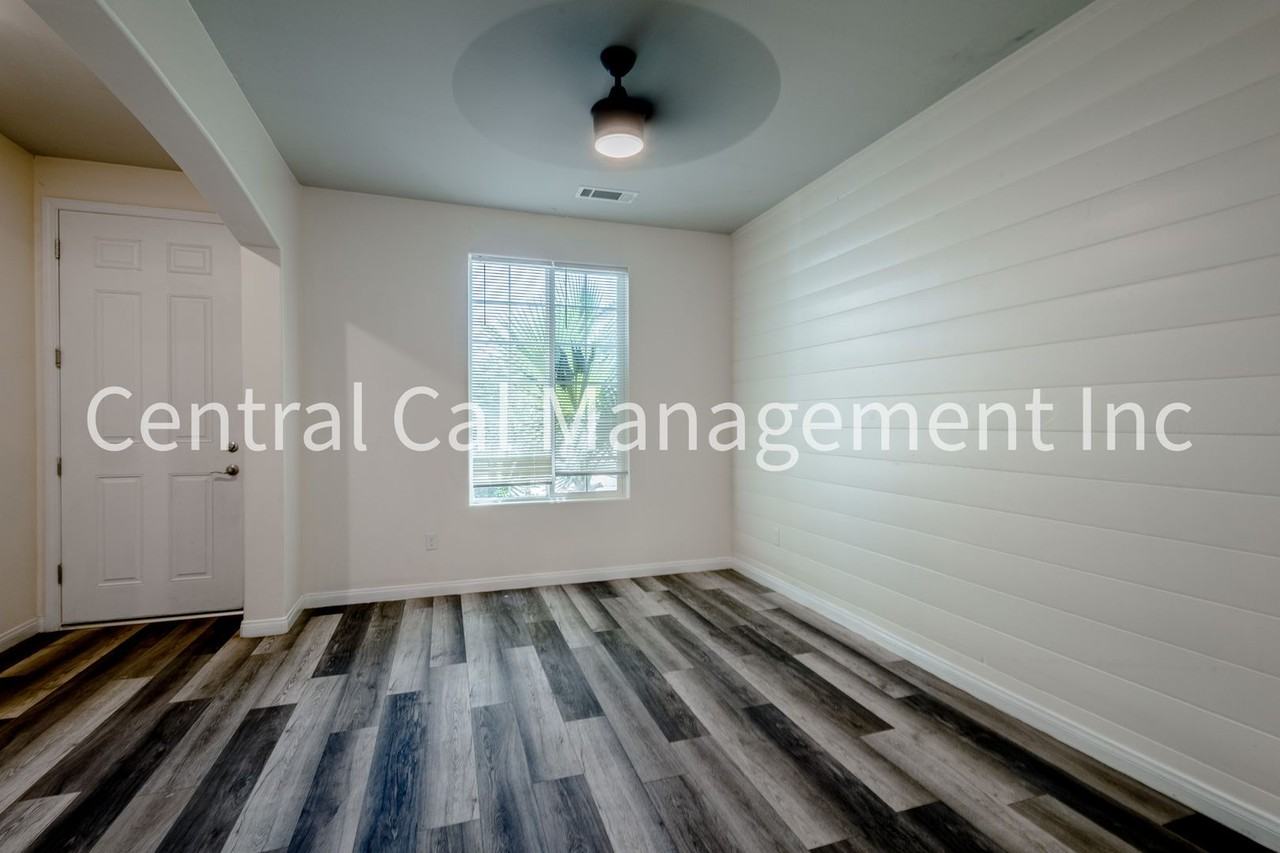 6518 Bangor Pl - Photo 3 of 22