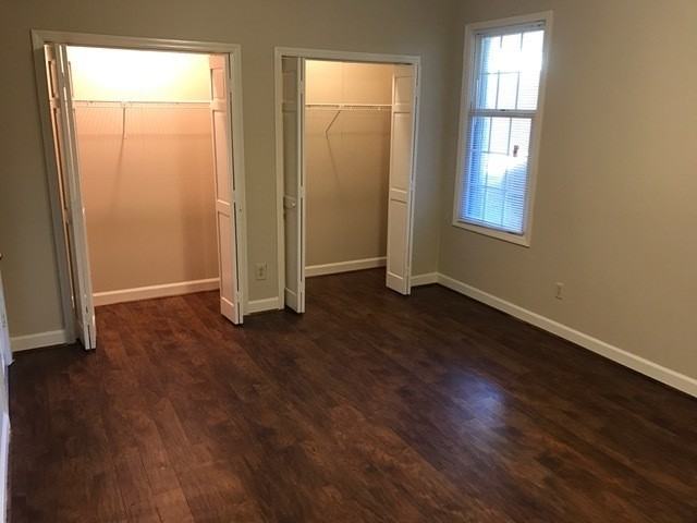 Brentwood Apartments - Photo 7 of 20