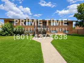 CREC 4 Plex - Photo 1 of 1