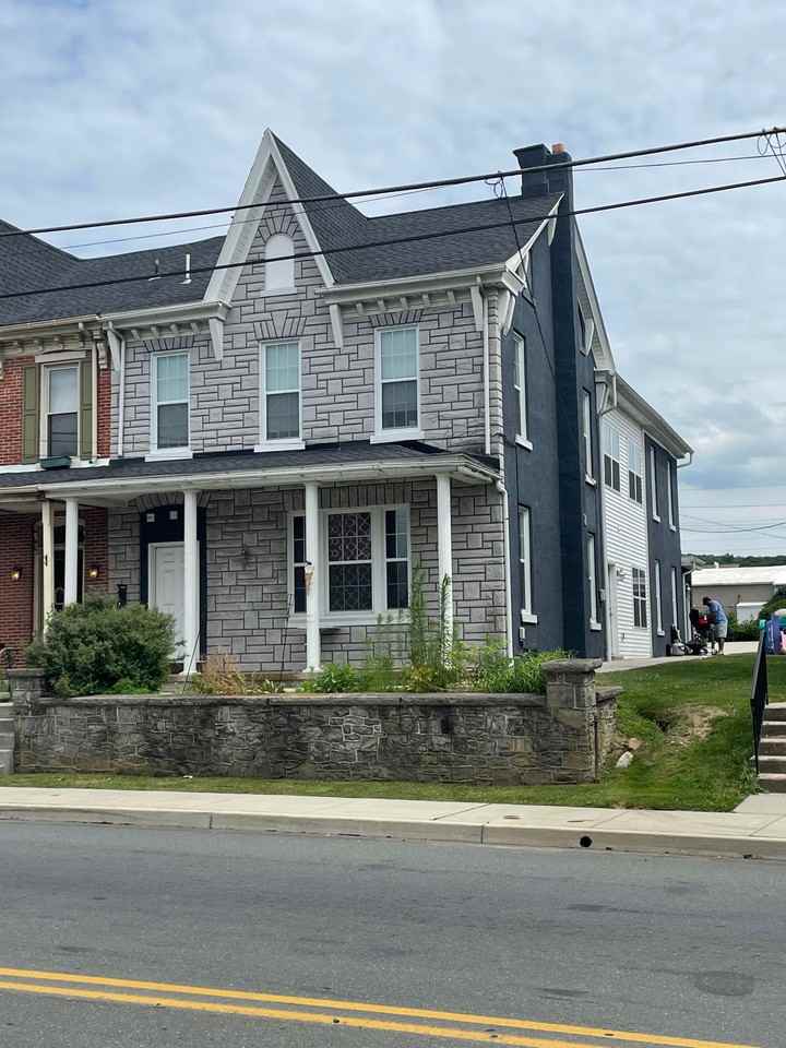 108 W Main St - Photo 2 of 4