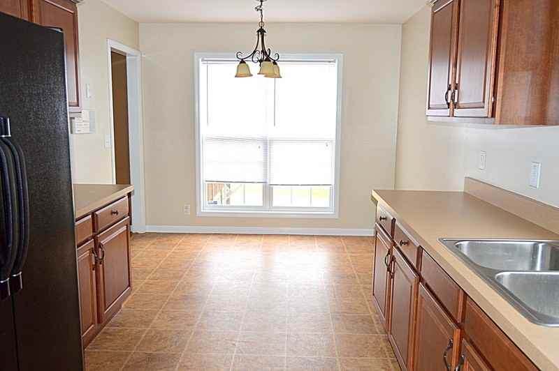 3769 Nadia Ct - Photo 5 of 13