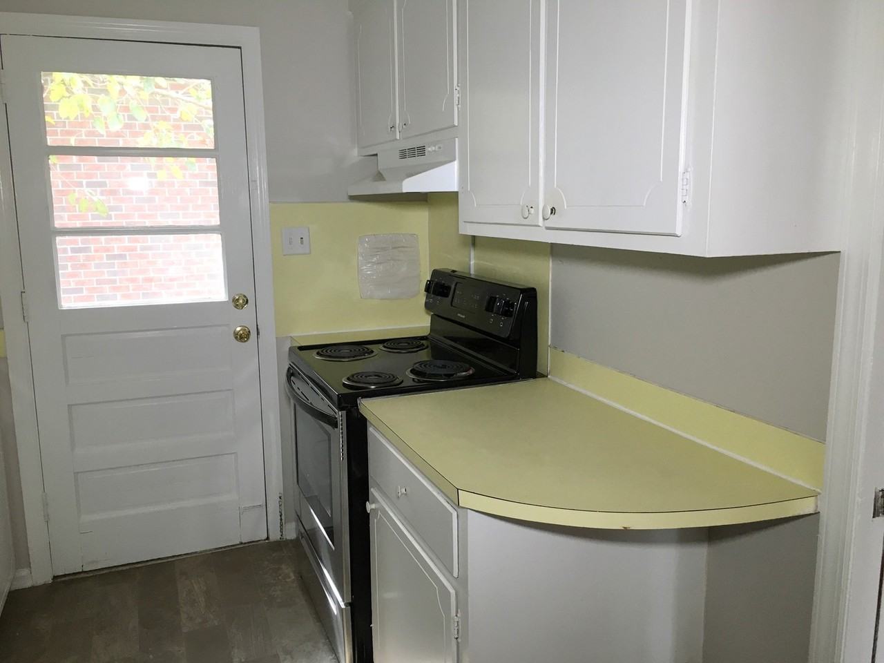 7 Doughty St #H - Photo 5 of 11