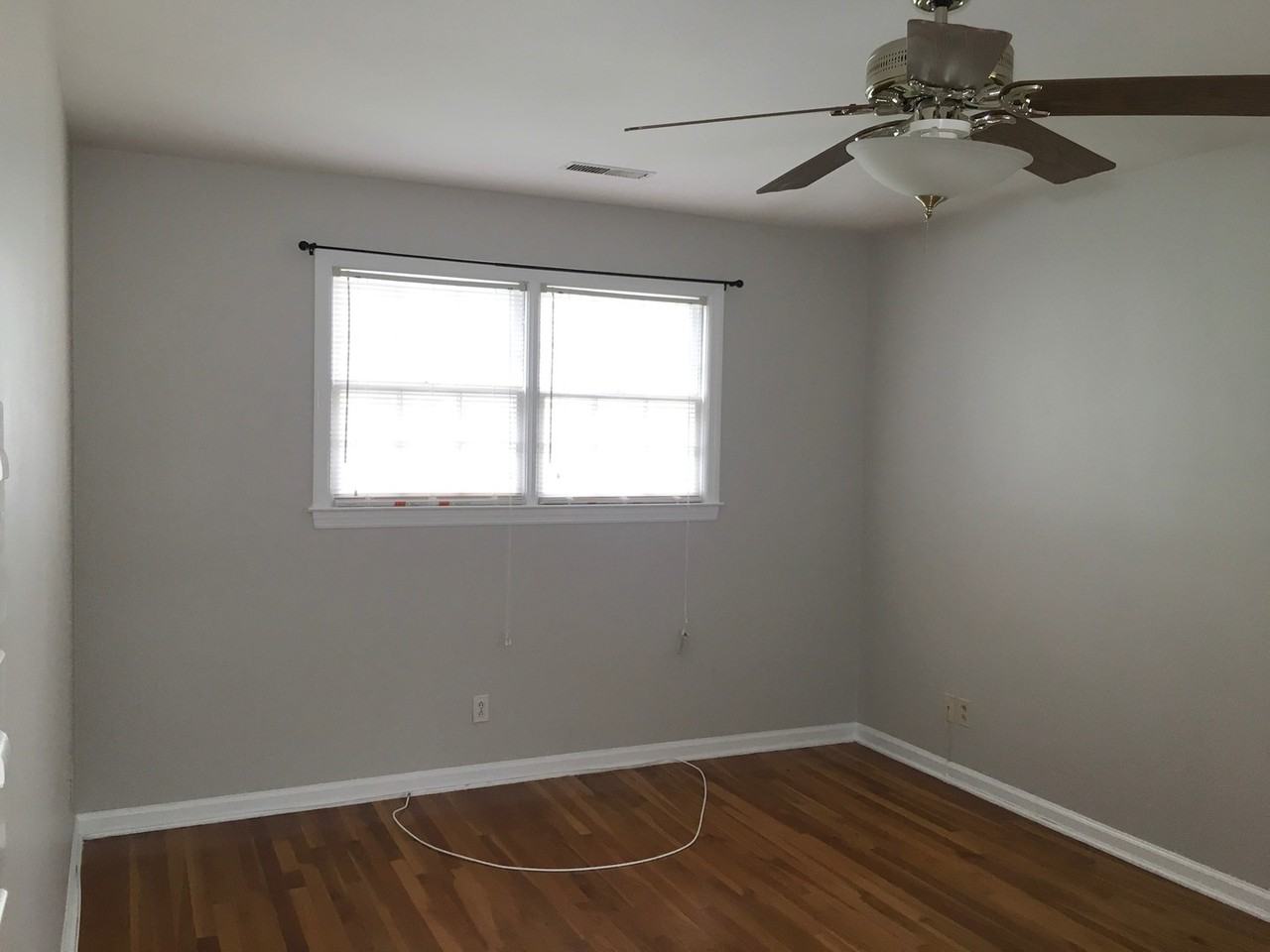 7 Doughty St #H - Photo 6 of 11